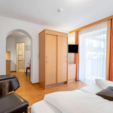 Apartman Rosa-10 By Interhome