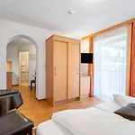 Apartamento Rosa-10 By Interhome